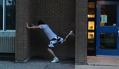 Dunya News- Huge Parkour Wall Climb Spiderman in Training