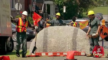 World's Biggest Speed Bum BY place 2 Hina khan 1 2p