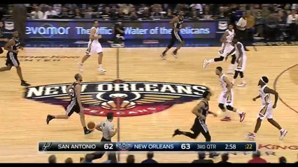 Anthony Davis sur Ginobili