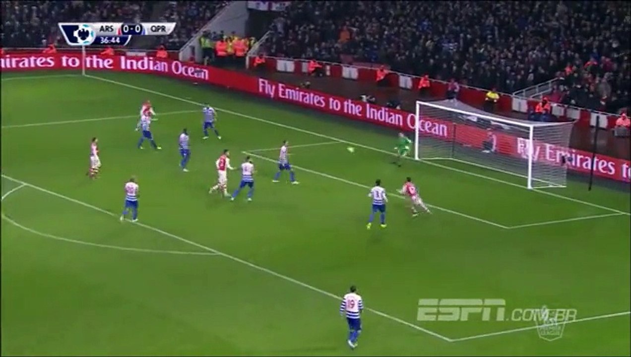 Alexis Sanchez goal - Arsenal vs Queen Park Rangers (26.12.2014) Premier League