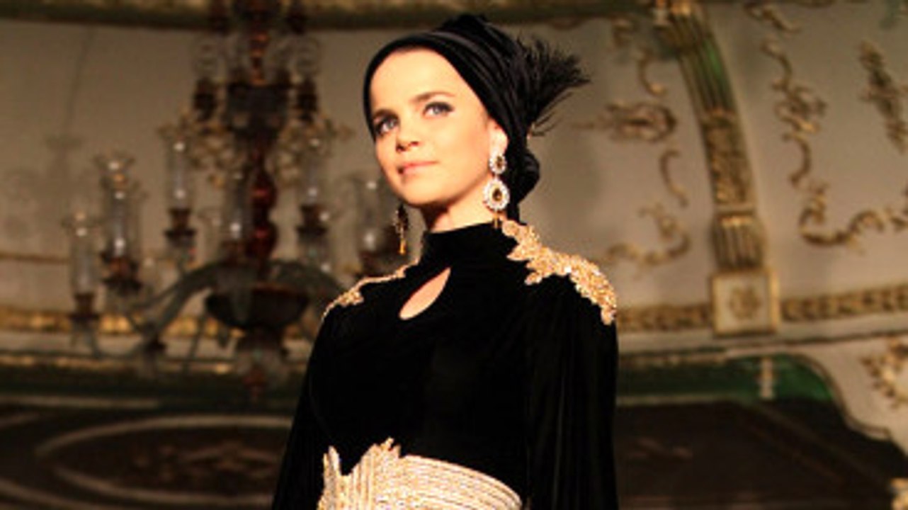 Tuğçe Kazaz'dan Erdoğan'a 'İnönü' Muhalefeti