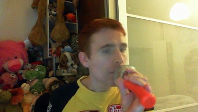 Wiwi égratigne who do you love d'YG & Drake