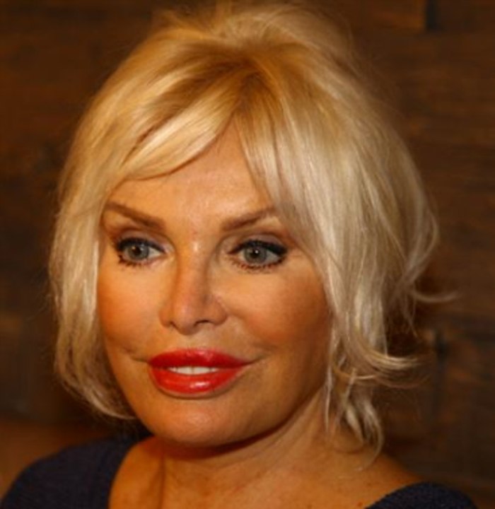 Ajda Pekkan'ın 'Bana Teyze Dediler ' Videosu Tık Rekoru Kırıyor