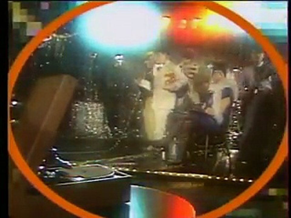 Ансамбль Весёлые ребята - 'Не волнуйтесь, тётя' 1987