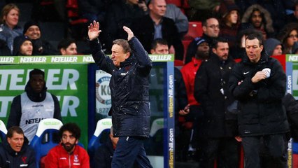Crystal Palace sack manager Neil Warnock