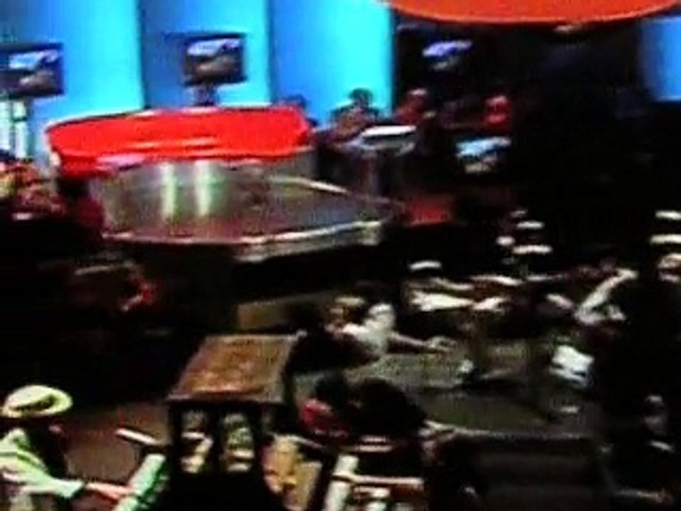 Sailor_A glass of champagne (1976)