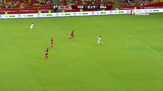 Que pintura! Seedorf faz um golaço no Maracanã