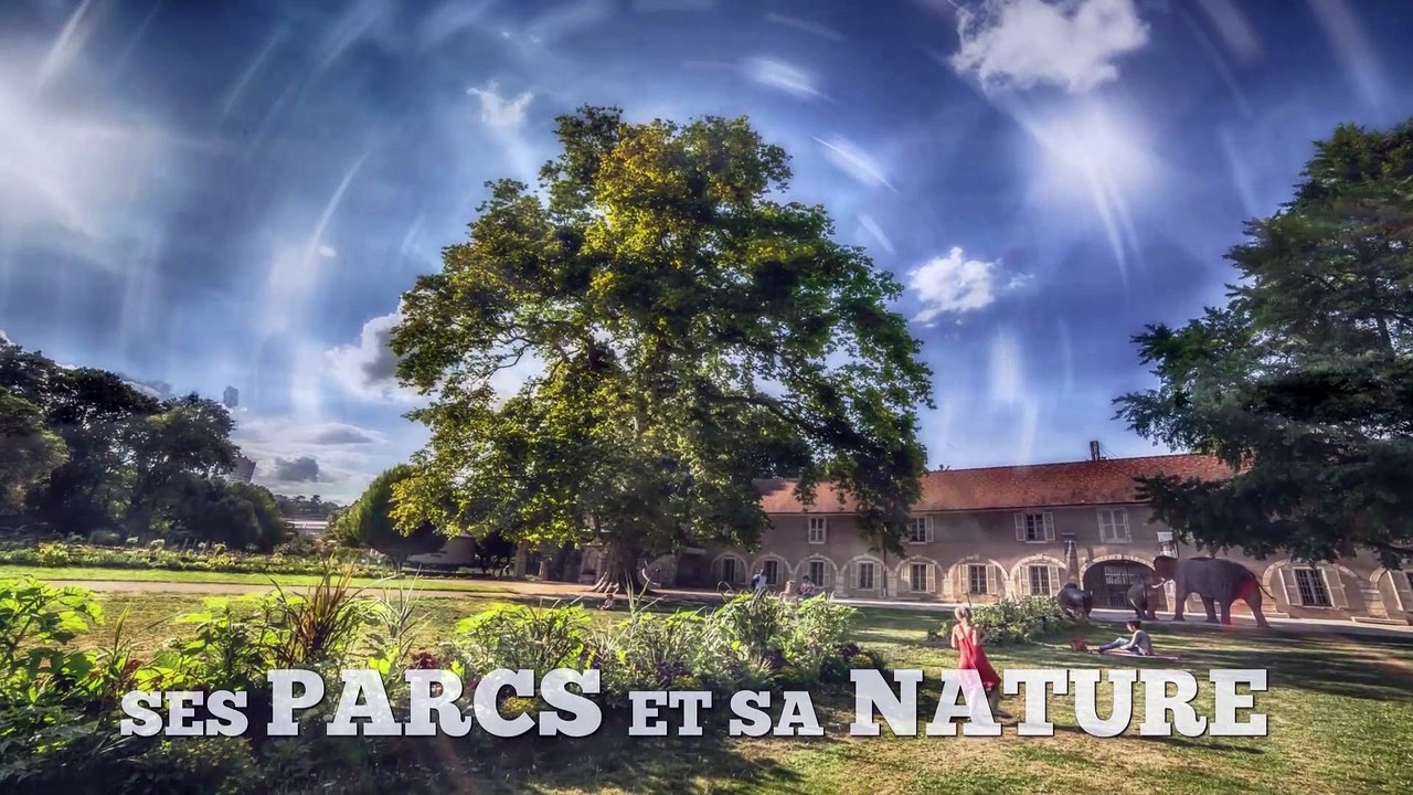 Dijon vu un peu plus haut, un peu plus bas,