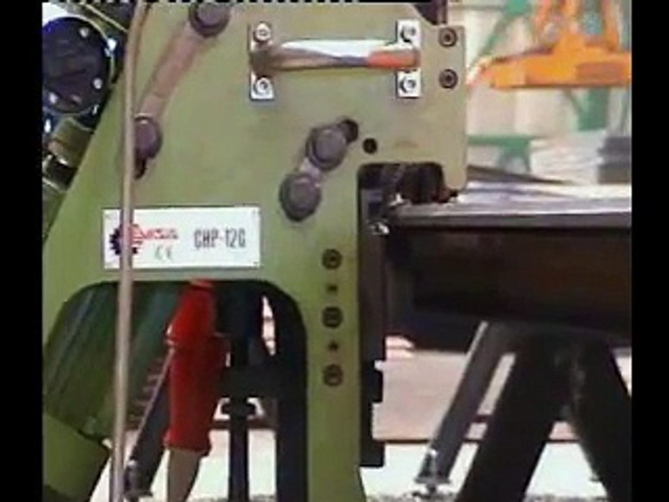 Máy đánh bóng rô bốt inox www.maydanhbonginox.com. Đánh bóng hairline hoặc bóng gương inox