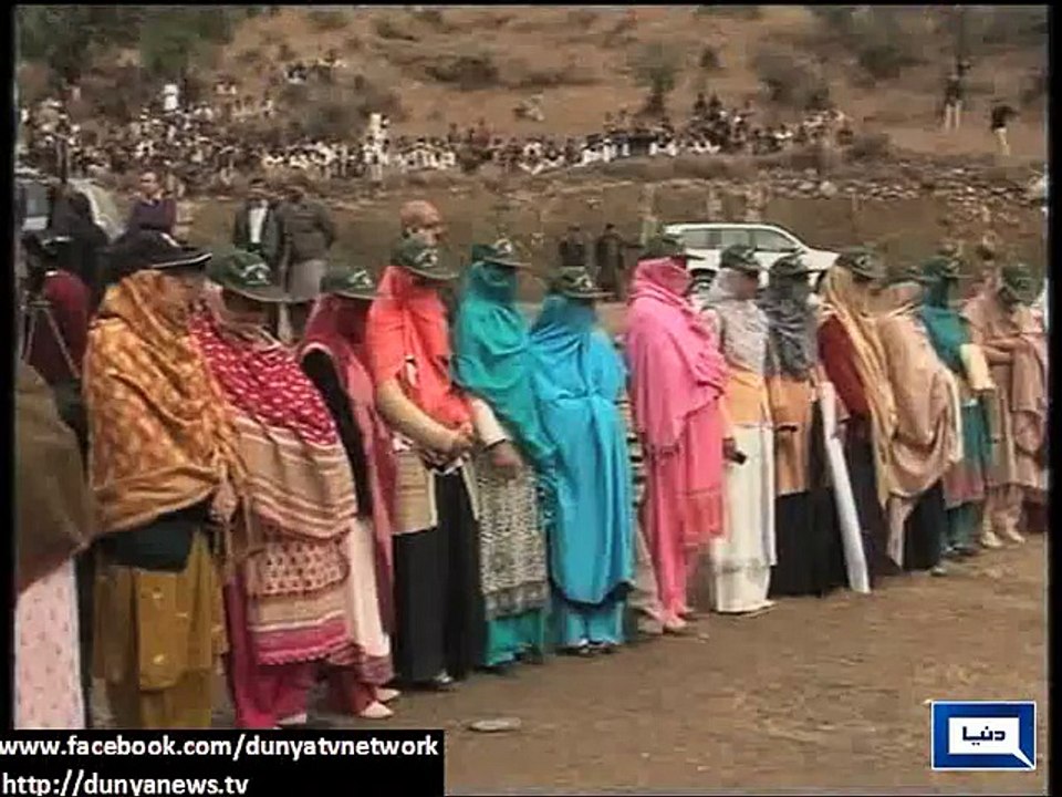 Dunya News - Imran Khan launches tree plantatio...