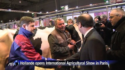 Hollande promises farmers they won't be forgotten