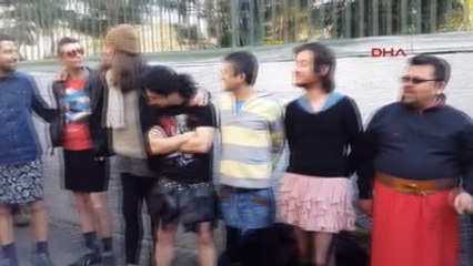 Özgecan İçin Erkeklerden Etekli Eylem