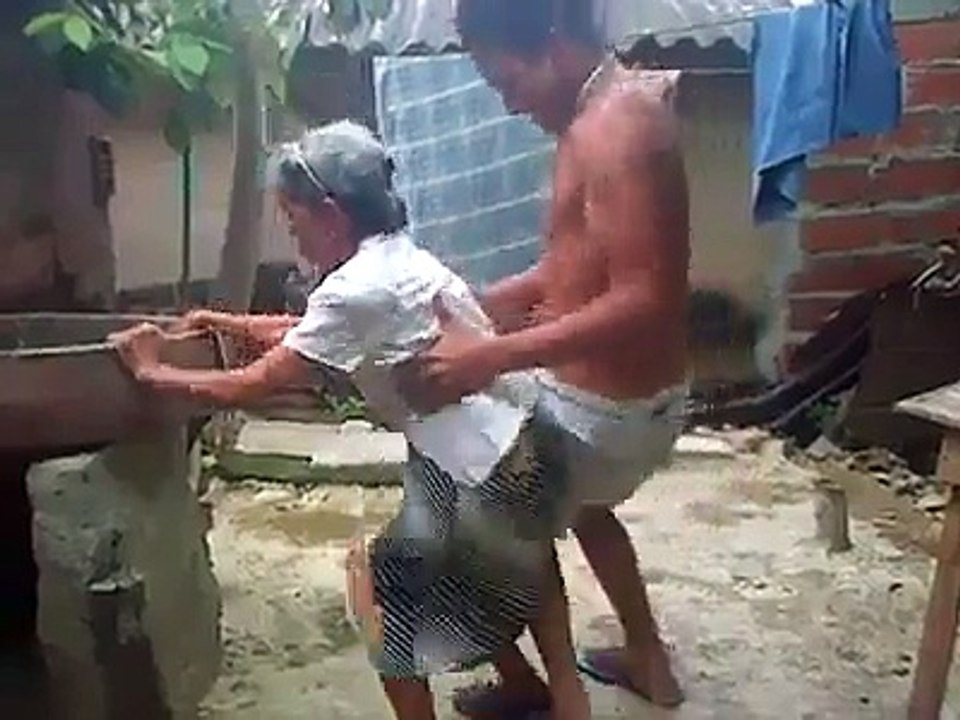 abuela bailando choke