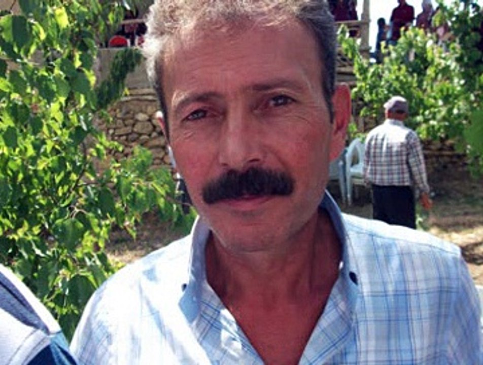 Nedim varol, Tufanbeyli, Adana  . (AYVATLILAR. 2011 )