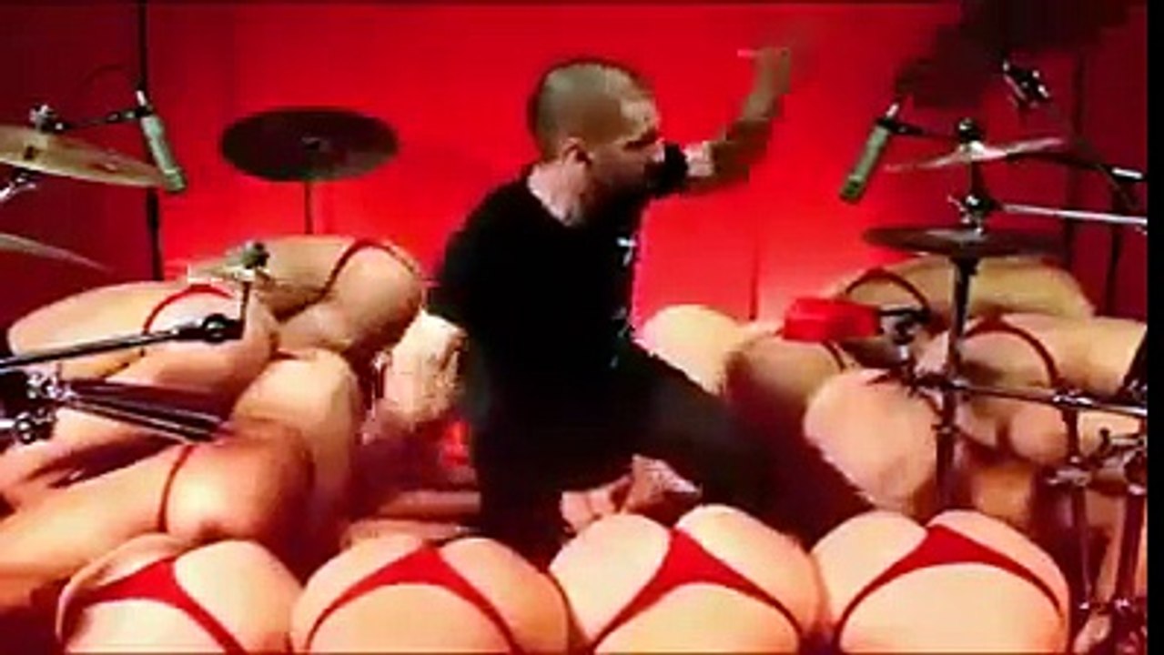 Who wants such a drum kit
