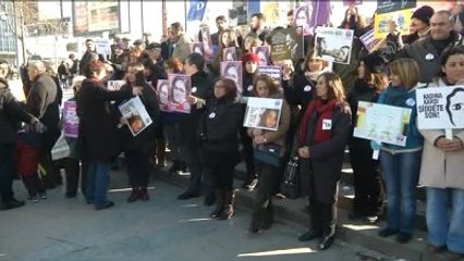 Özgecan Aslan'ın Öldürülmesini Protesto Ettiler
