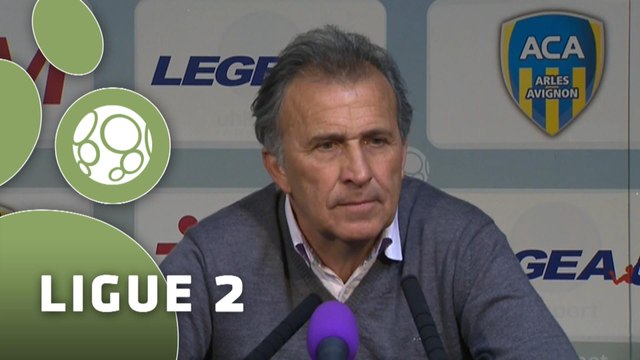 Conférence de presse AC Arles Avignon - Stade Brestois 29 (1-0) : Victor ZVUNKA (ACA) - Alex DUPONT (SB29) - 2014/2015