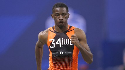 J.J. Nelson speeds through the 40-yard dash
