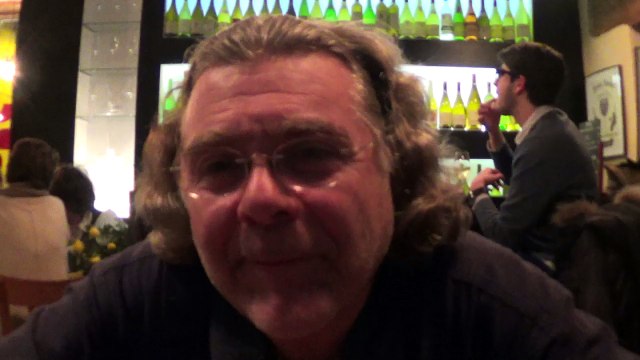 Jean Lhéritier petit marché slow food à Château roussillon, Via del Vi rentre dans le réseau kilomètre zéro (seul resto français) interview par Nicolas caudeville