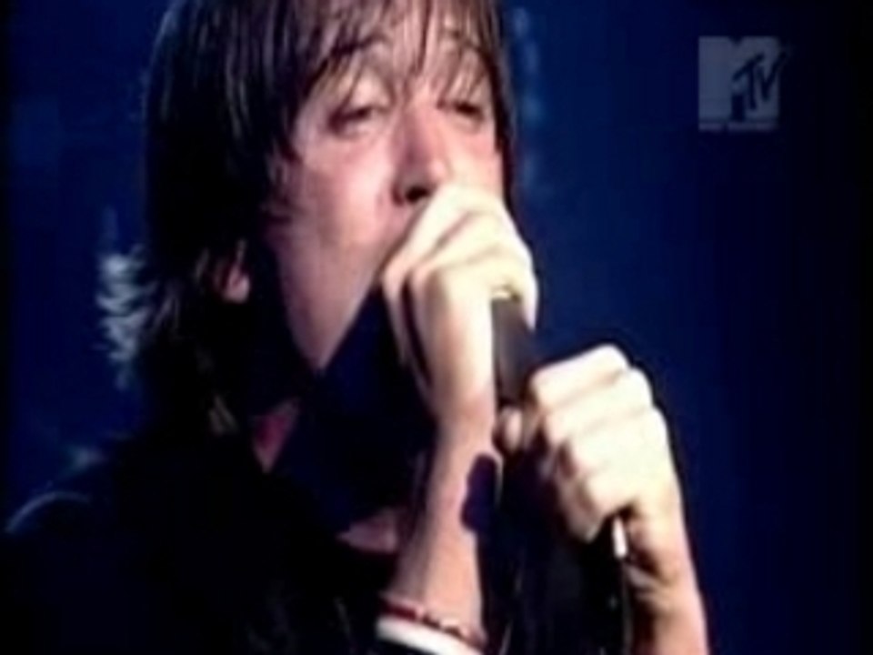 Billy_talent-05-cut_the_curtains_(live)