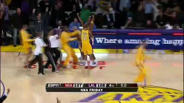 Kobe Bryant Amazing Buzzer Beater