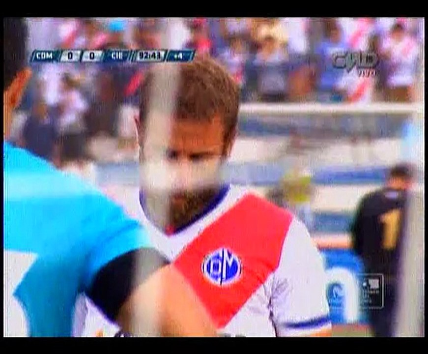 Deportivo Municipal: Juan Diego Gonzales-Vigil y su extravagante festejo ante Cienciano (VIDEO)