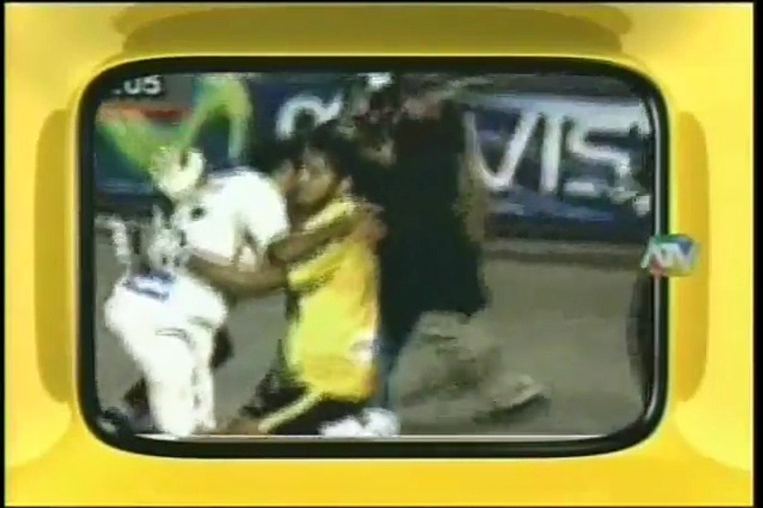 Juan Diego Gonzales-Vigil y otros singulares festejos que no puedes dejar de ver (VIDEO)