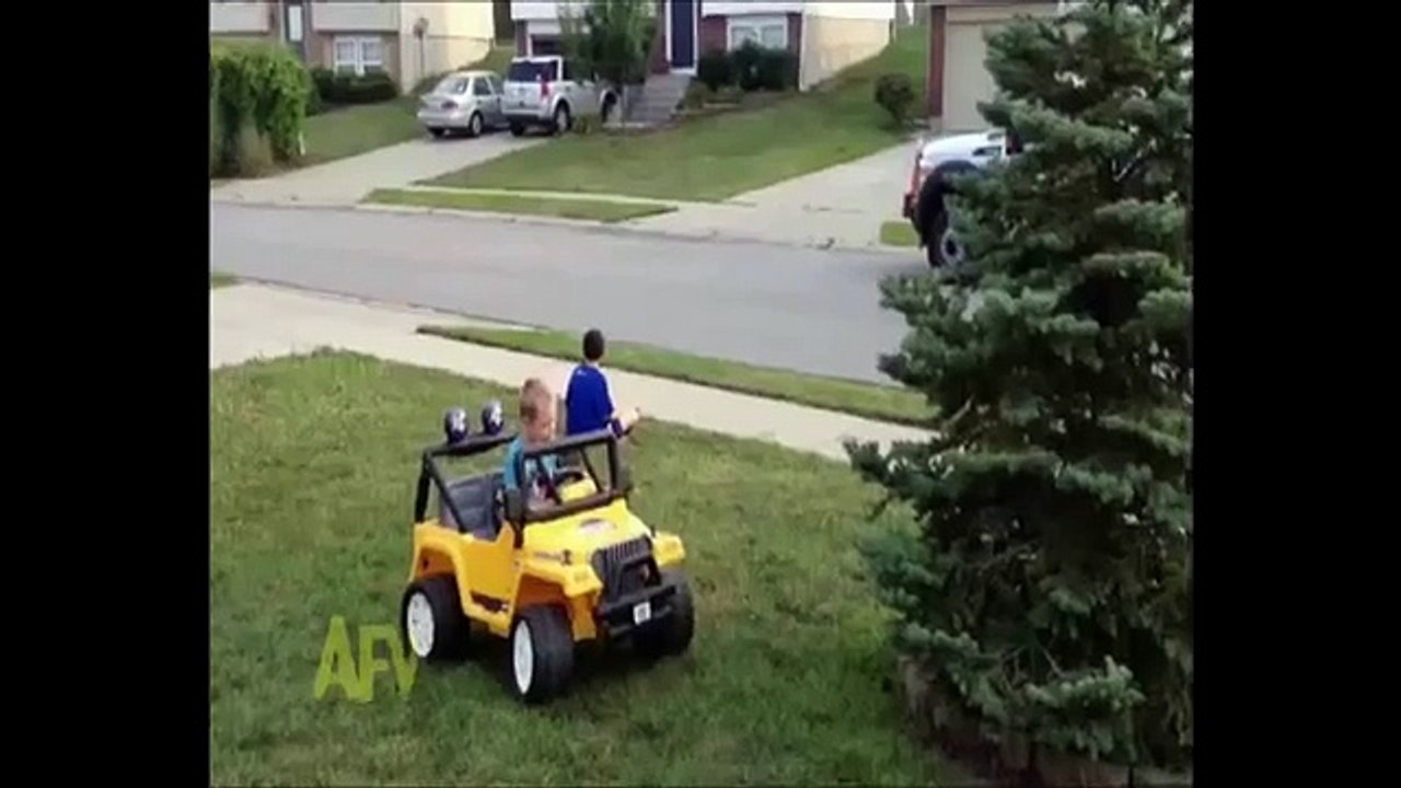 THUG LIFE Thug kid is bad ass driver