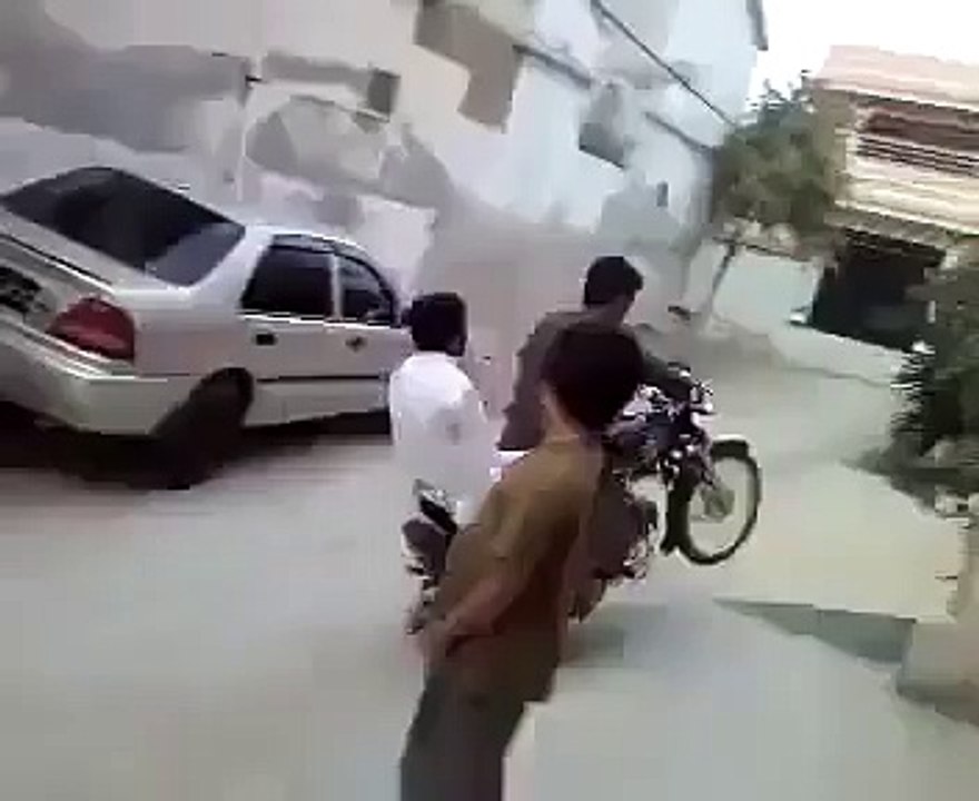 Gari Chahye very Funny