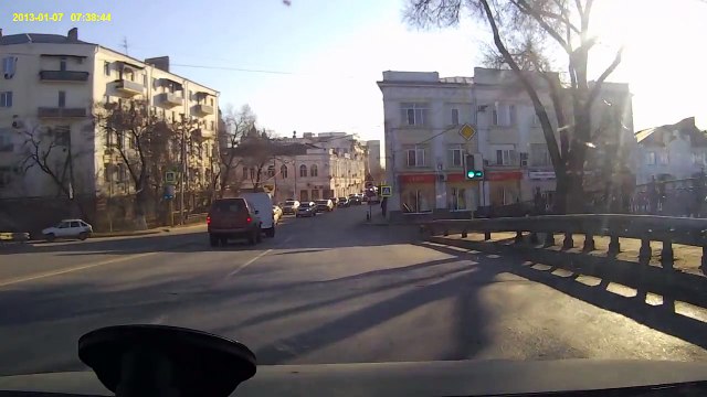 Зацепил Матиз на полном ходу - ДТП в Астрахани 21.02.2015