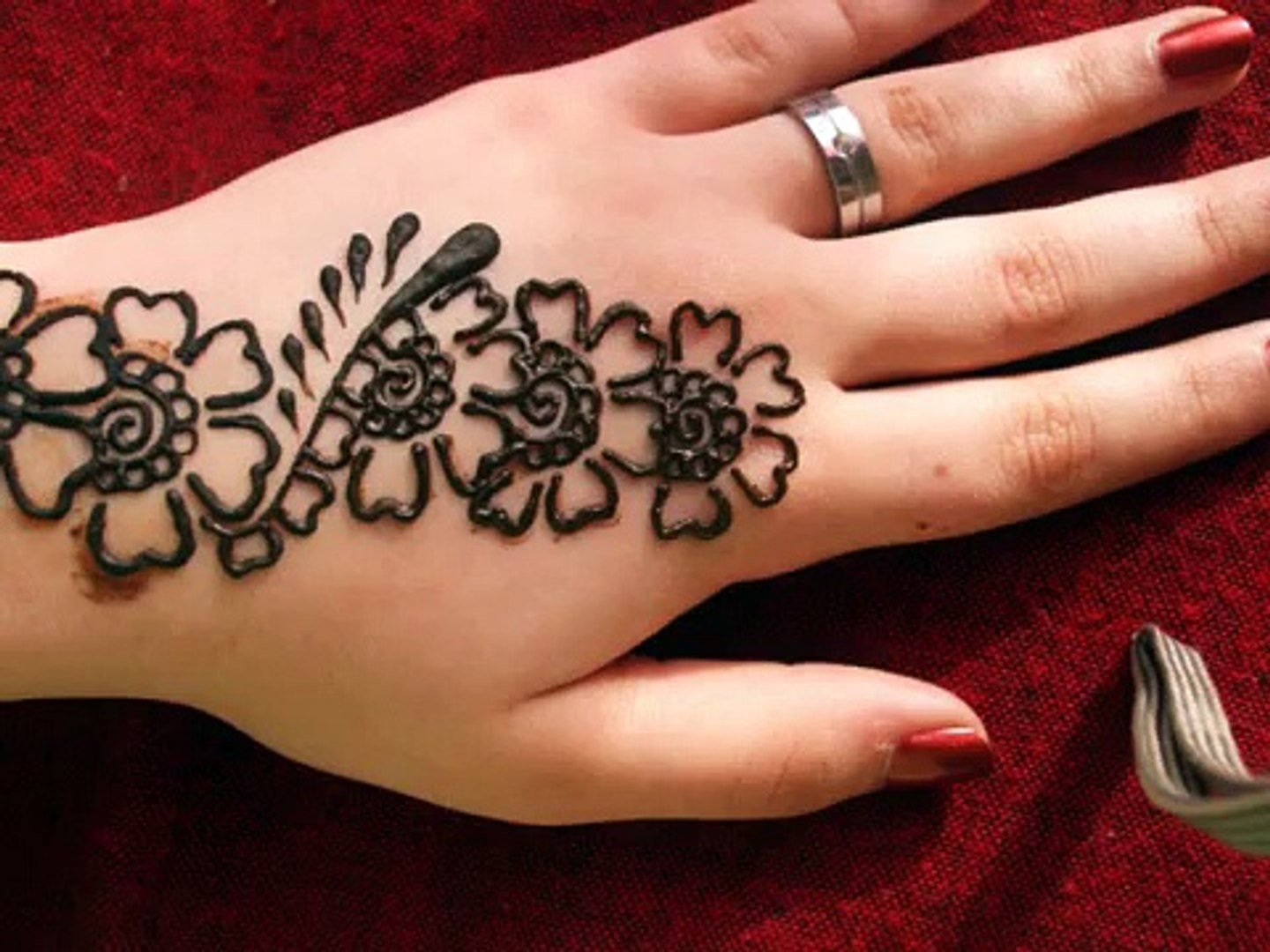 Step By Step Simple Mehndi Design Video Dailymotion