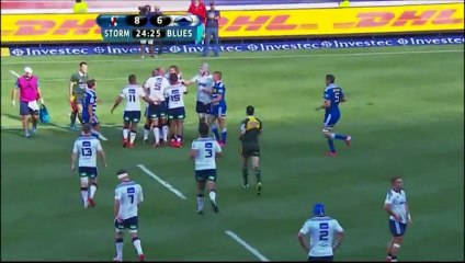 Super Rugby : Carton rouge pour Hayden Triggs après un coup de poing