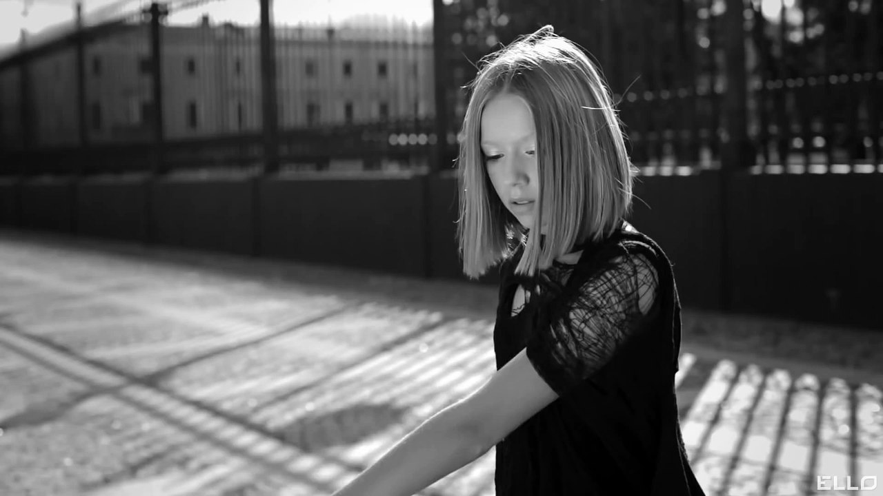 Nika (Ника) - Sing Hallelujah (Пой Аллилуйя) ⁄ ELLO UP^ ⁄