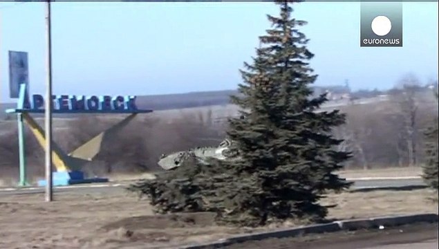 Ucrânia: exército e separatistas implementam plano de paz sem cessar-fogo