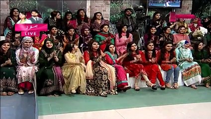 Download Video: Saba Qamar Mimicry Of Pakistan Actress And Politicians In Live Show