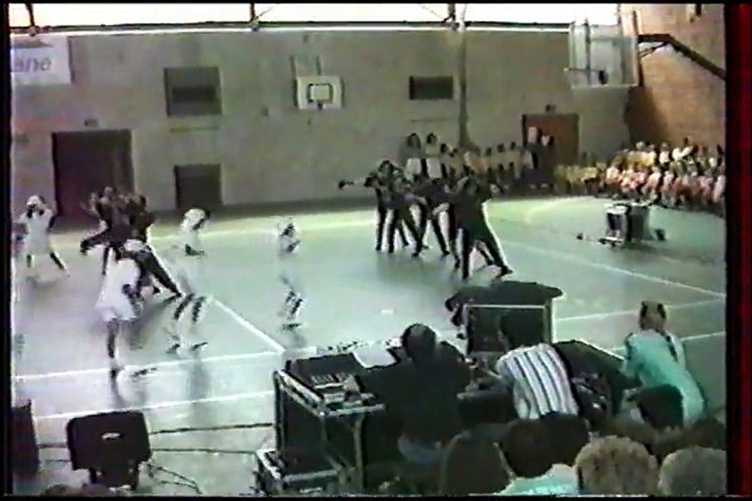 Fête des écoles. Quartier St-Jacques.Grande Synthe 1991.(Black & White)