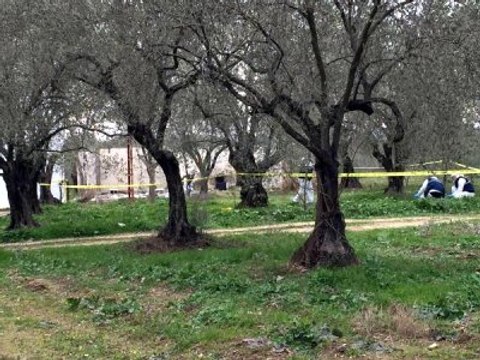 Akhisar'da, Barakada Yakılmış Kadın Cesedi Bulundu