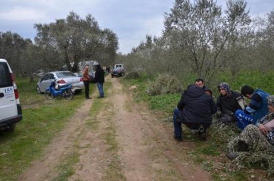 Akhisar'da, Barakada Yakılmış Kadın Cesedi Bulundu (2)