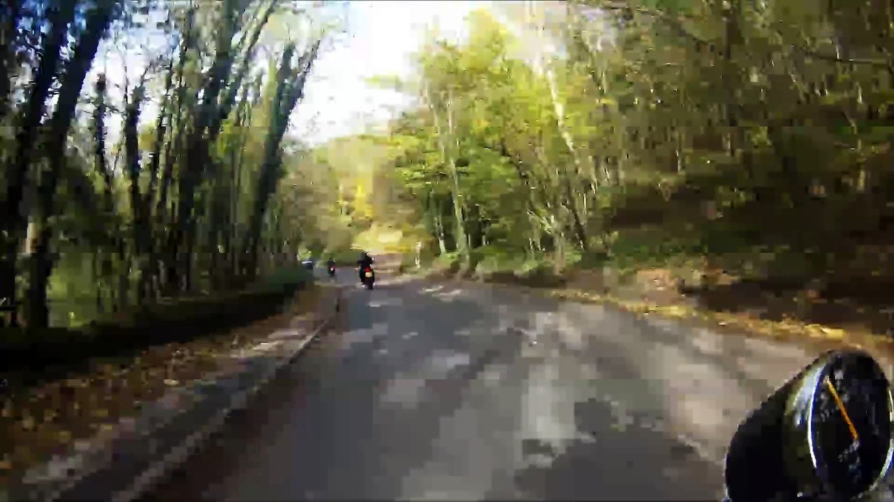 Van van chasing big bikes