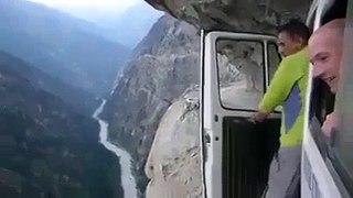 Very Danger Road In The World Very Amazing Video - Video Dailymotion