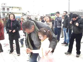 Αποκριάτικη εκδήλωση Πλ.Εσταυρωμένου 22-2-2015 Β΄Μέρος