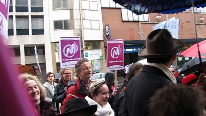 20 Février 2015 Action Nouvelle Donne / ATTAC devant HSBC à LILLE Vidéo 2