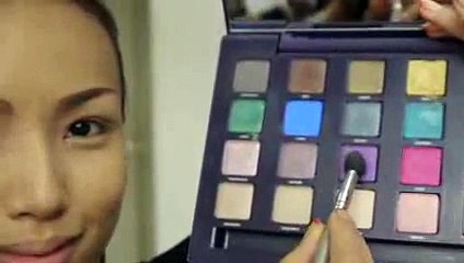 GALAXY Eyes Make-up Tutorial