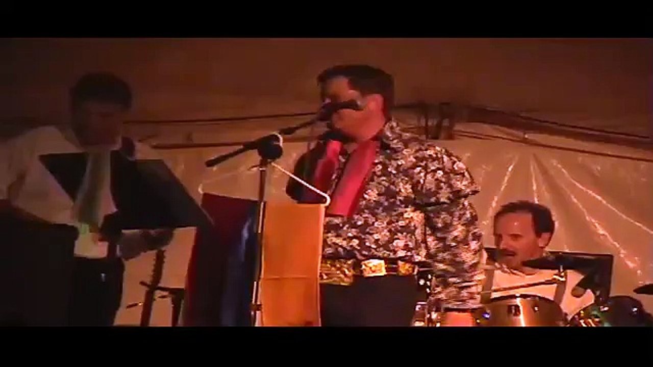EP Express sings Big Hunk Of Love at Elvis Week 2006 ELVIS PRESLEY song video