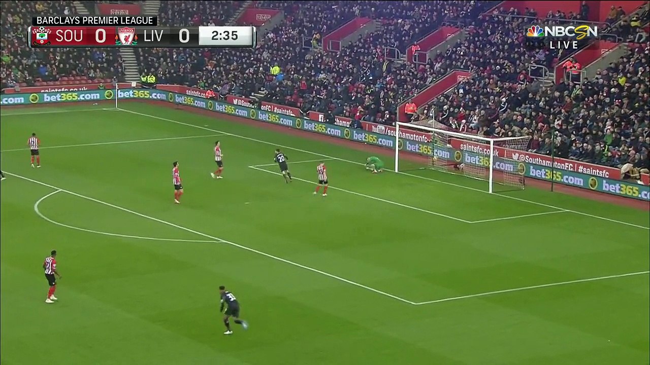 Bàn thắng đẹp mắt của Philippe Coutinho vào lưới Southampton ở những góc quay khác nhau.