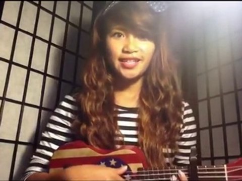 Valerie by Amy Winehouse (UKULELE COVER TRIBUTE)