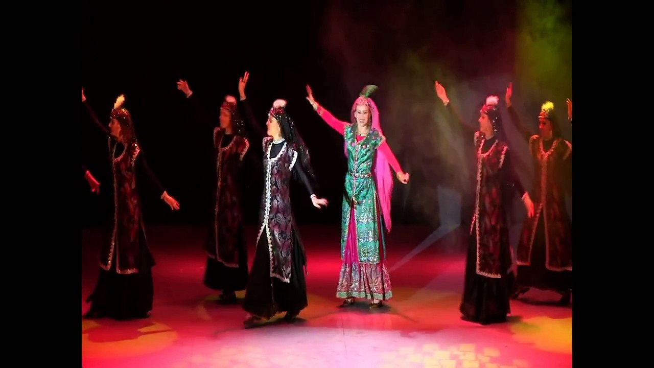 Iranian dance Amira Abdi (Persian Dance)
