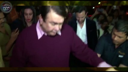 Kareena Kapoor's SHOCKING UPSKIRT MOMENT