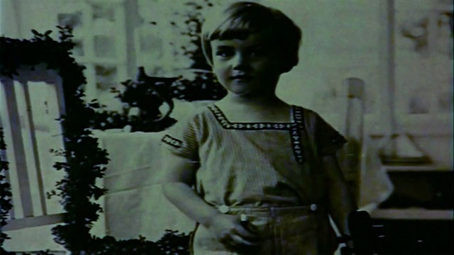 История одной куклы - 1984 HD