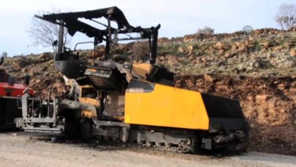 İş Makinesi Yakıldı